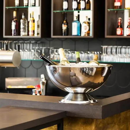 Am Markt Отель 4*